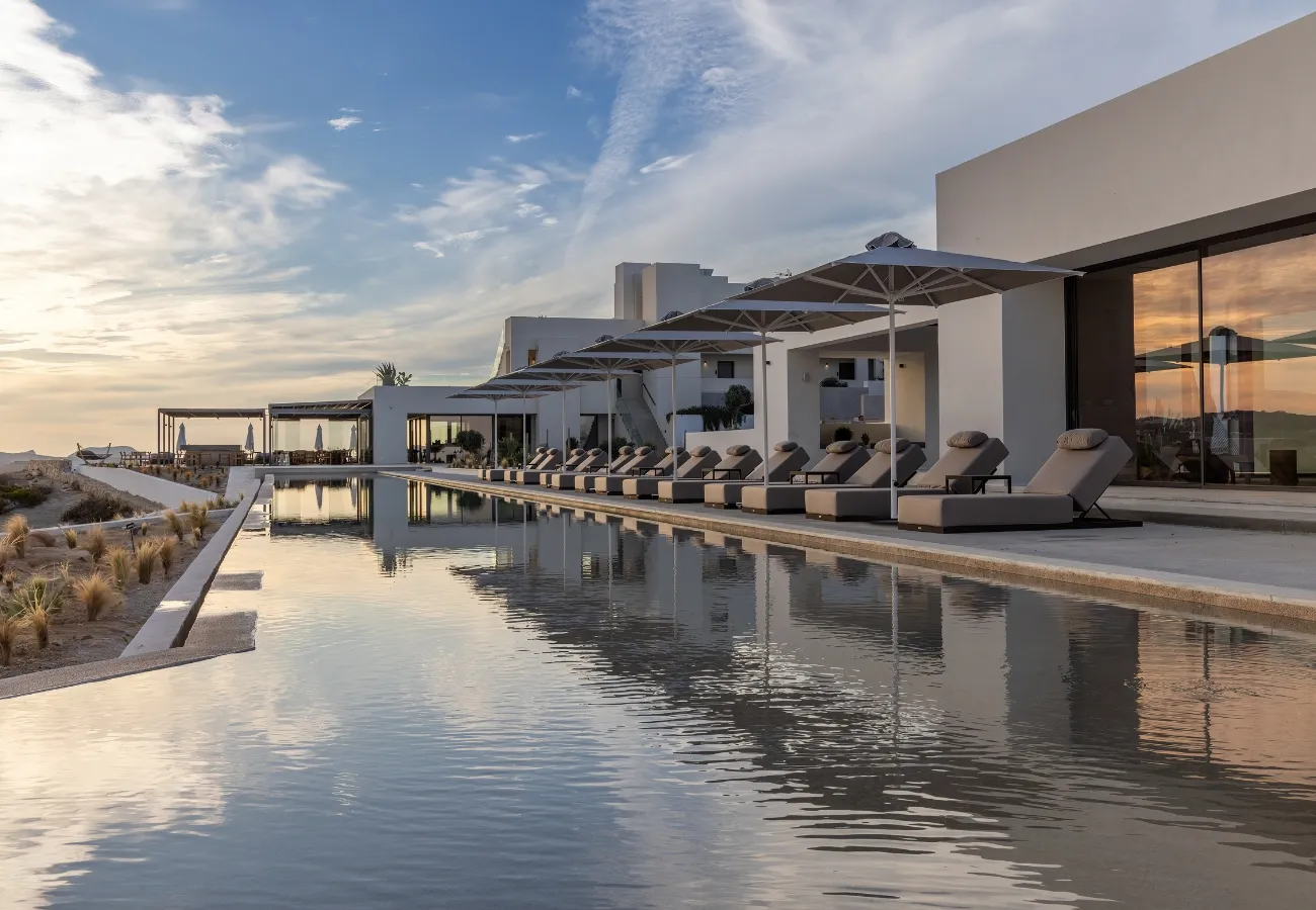 Brand New Suites in Milos